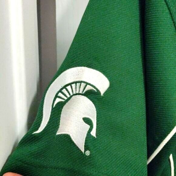 Michigan State Basketball Warm-Up - Picture 7 of 8